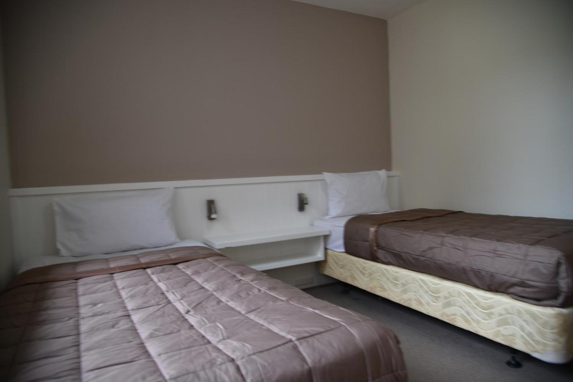Aotea Lodge Porirua Luaran gambar