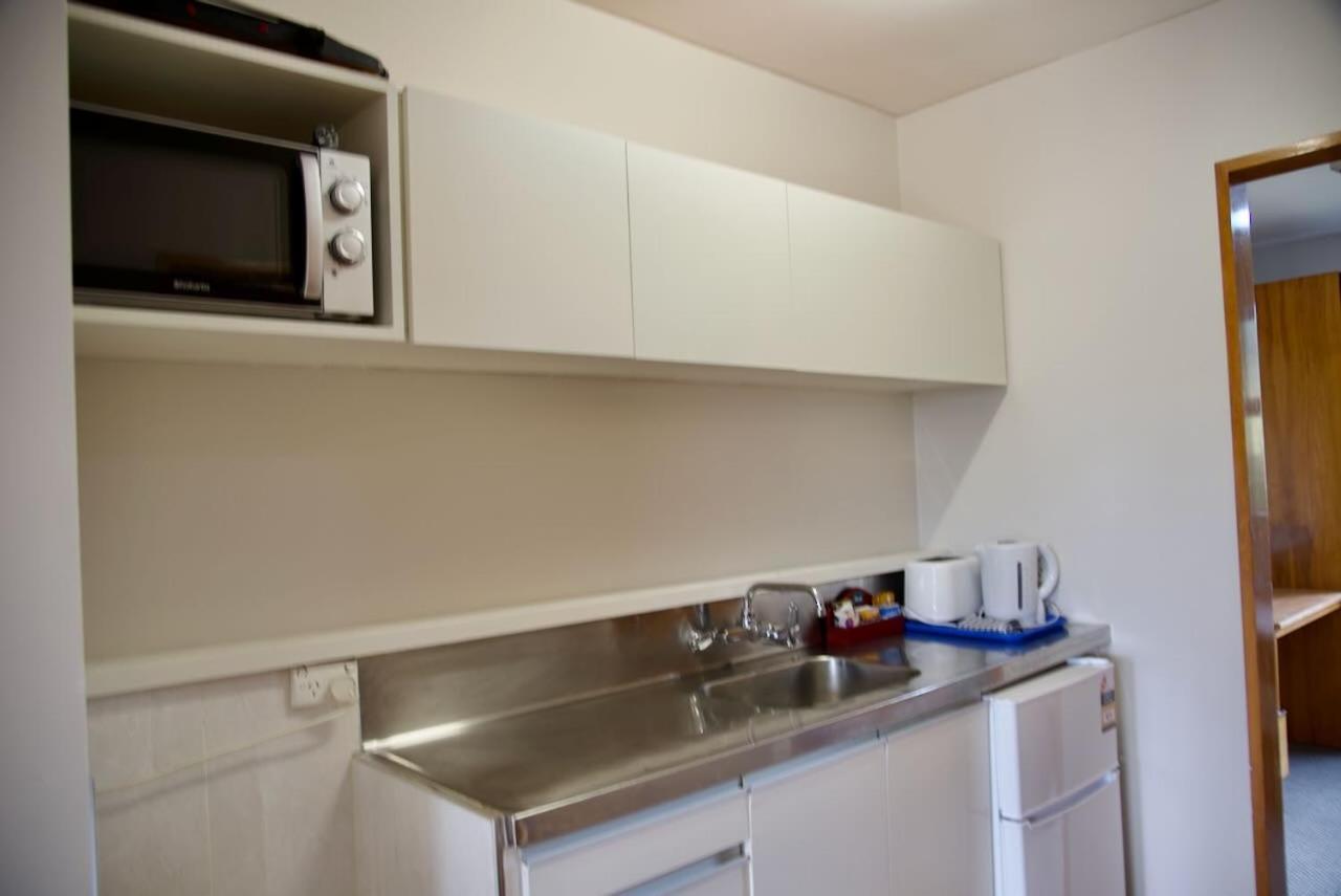 Aotea Lodge Porirua Luaran gambar