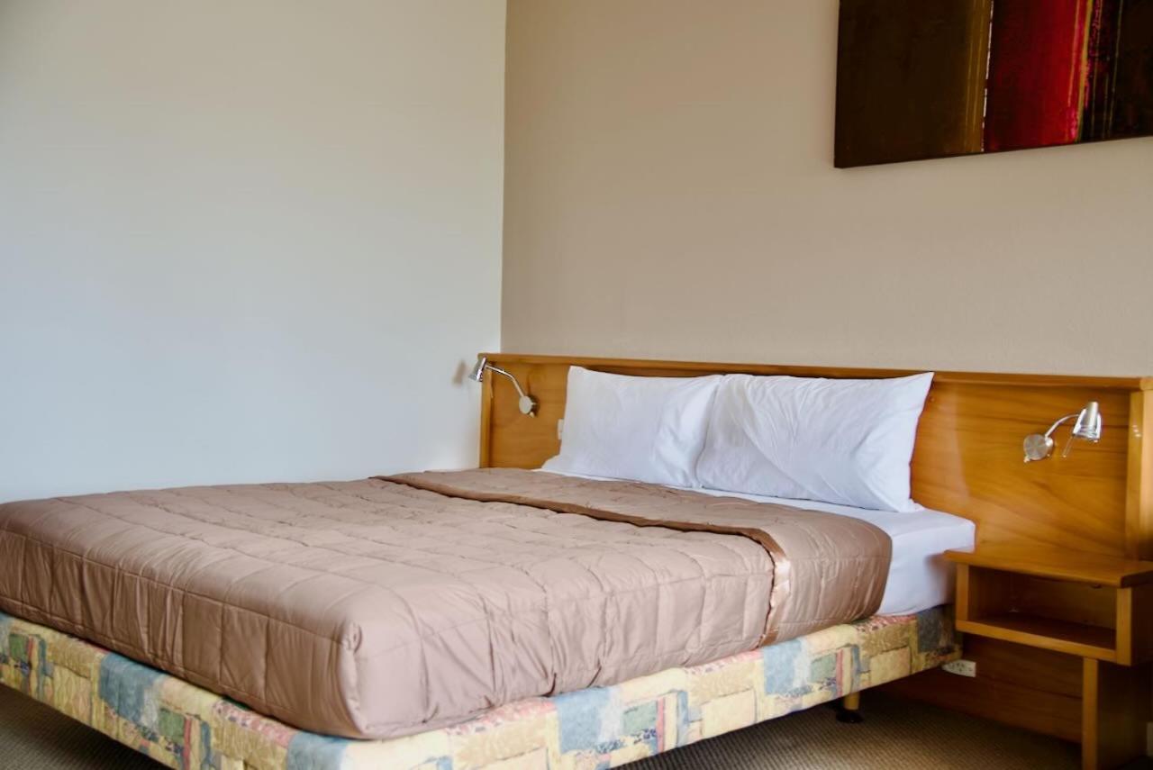 Aotea Lodge Porirua Luaran gambar