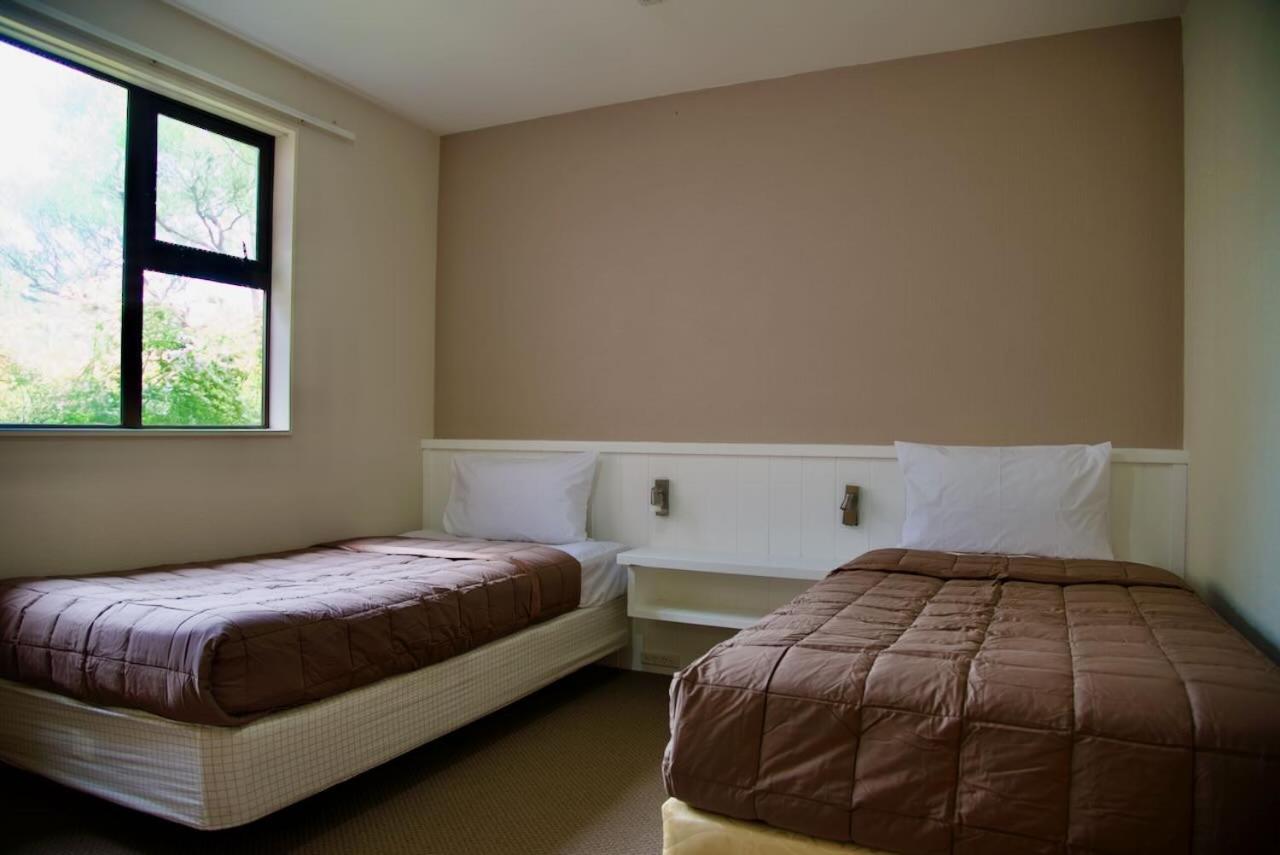 Aotea Lodge Porirua Luaran gambar