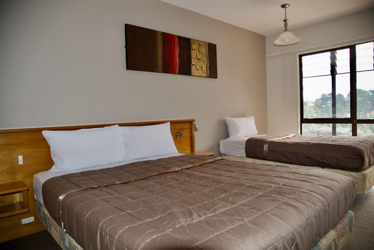 Aotea Lodge Porirua Luaran gambar