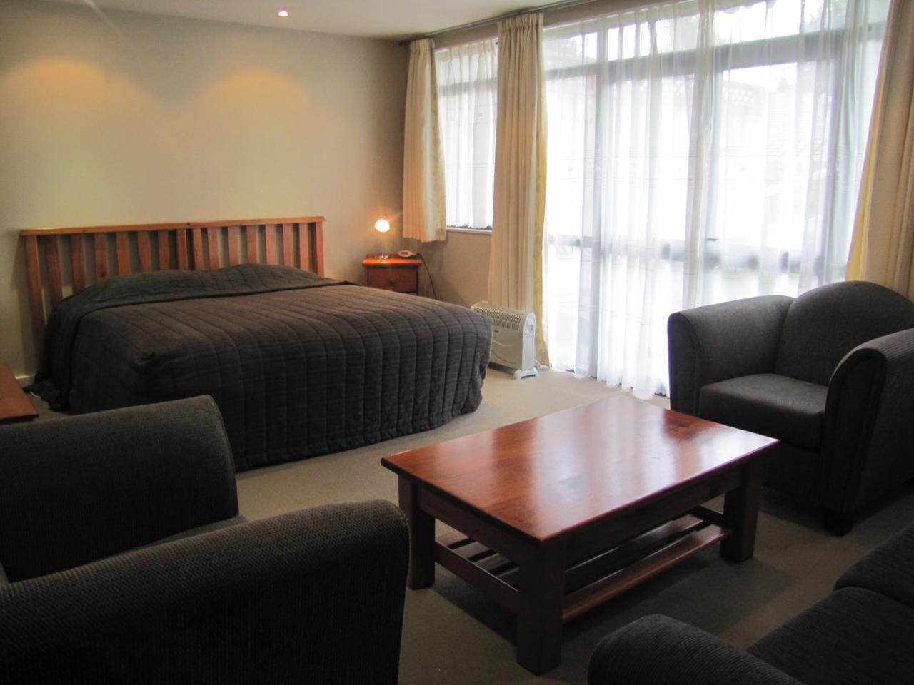 Aotea Lodge Porirua Luaran gambar